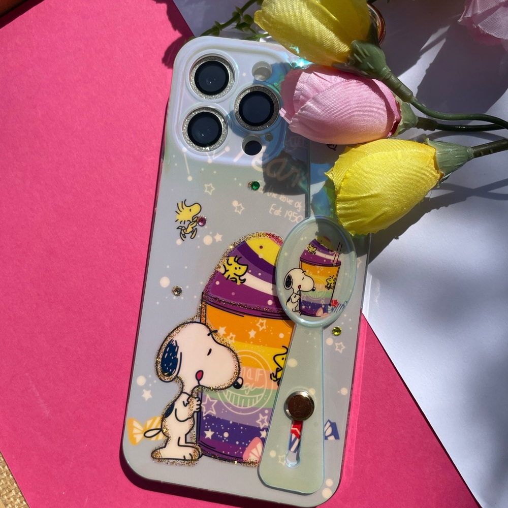 Cute Snoopy Cartooon iPhone case 14 Pro Max